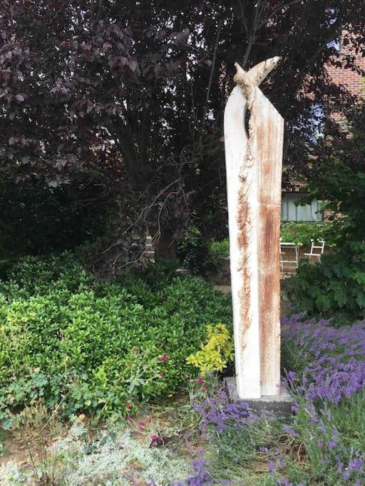 'Het T-Huisje' Volledig Ingerichte Studio Leuven Luaran gambar